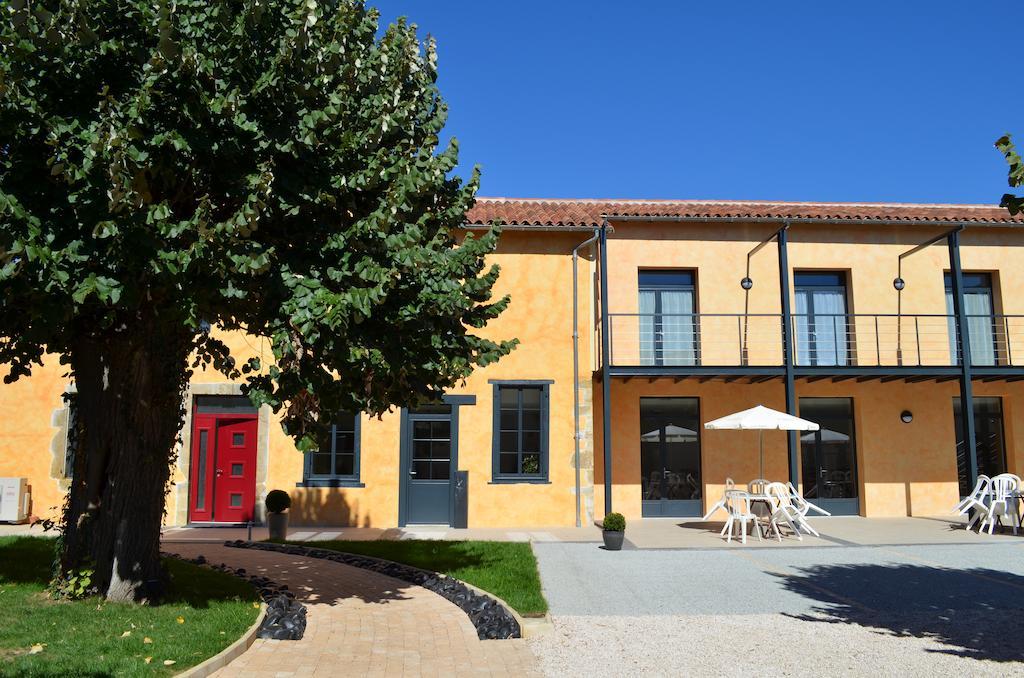 La Petite Ecole Bed & Breakfast Marciac Exterior photo