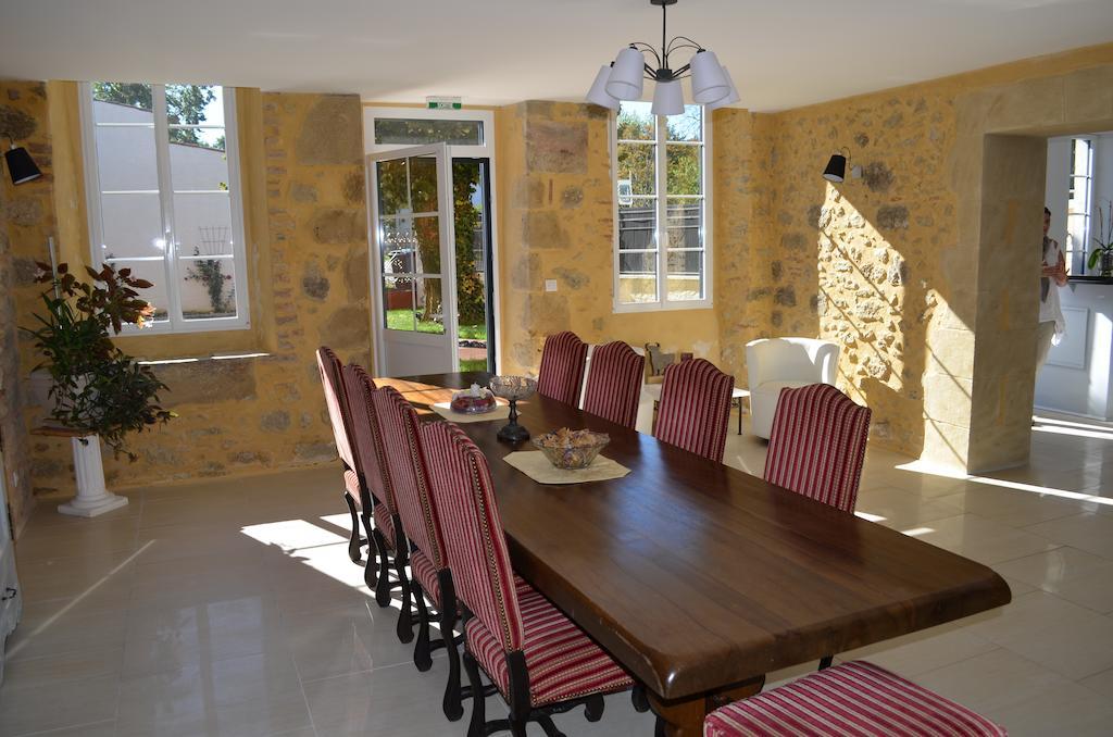 La Petite Ecole Bed & Breakfast Marciac Exterior photo