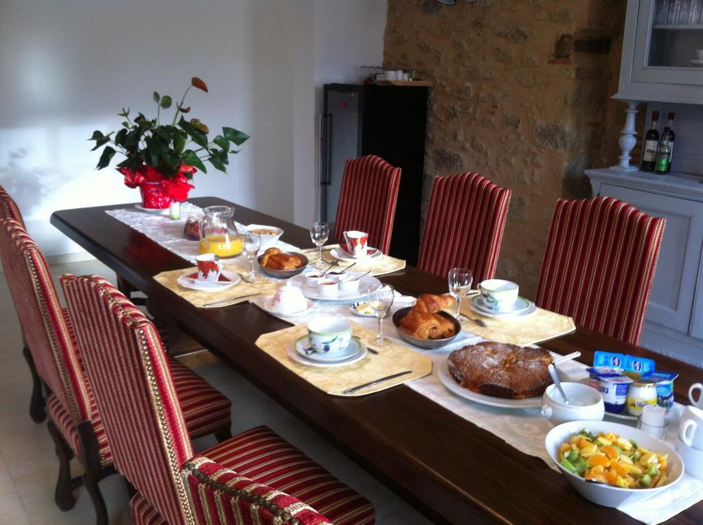 La Petite Ecole Bed & Breakfast Marciac Exterior photo